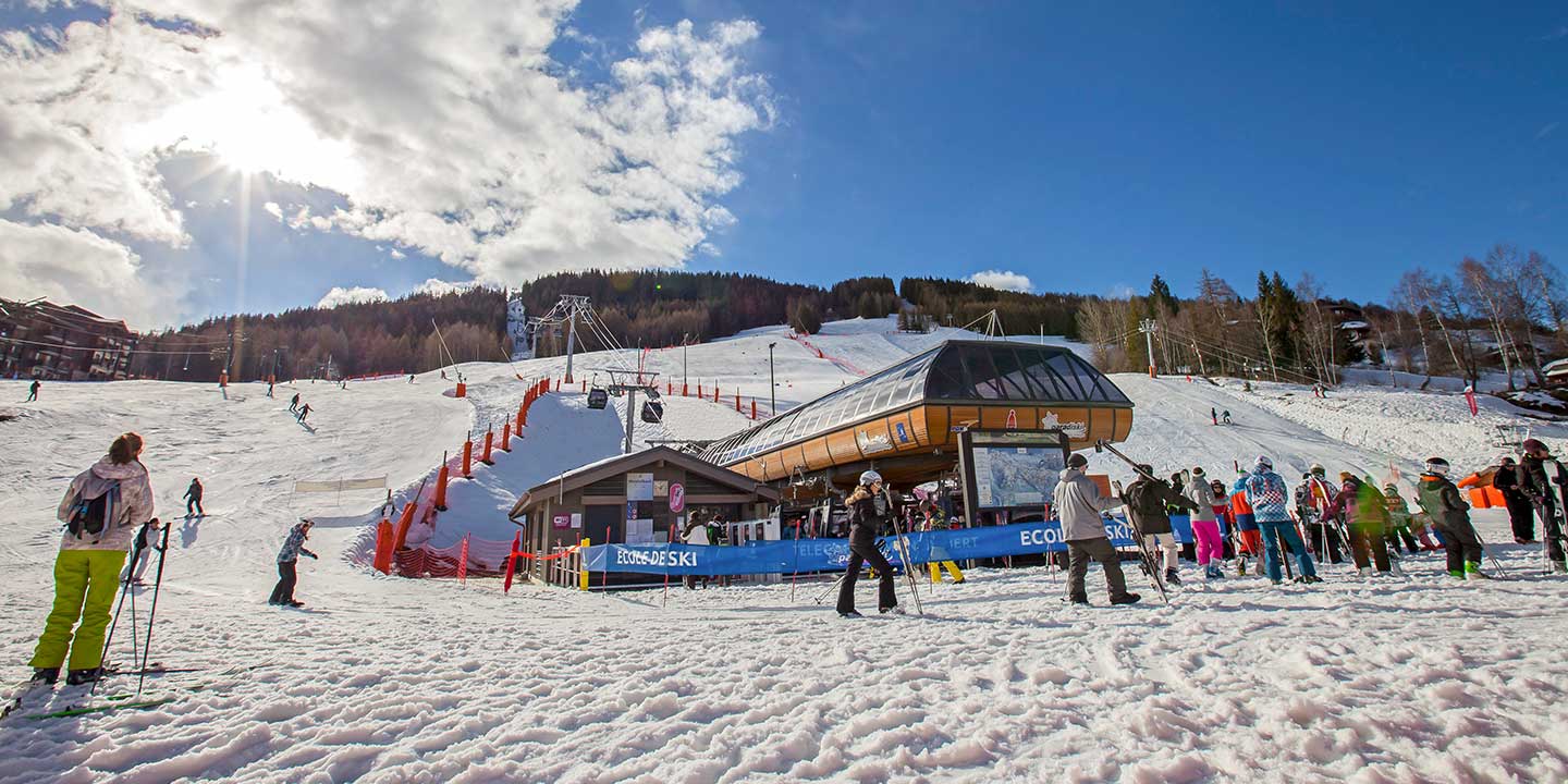 Ski Montalbert La Plagne Le Telecabine
